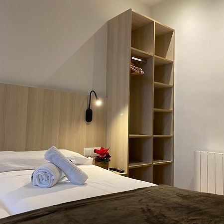 Hostal Bestprice Barcelona Stadium Eksteriør billede