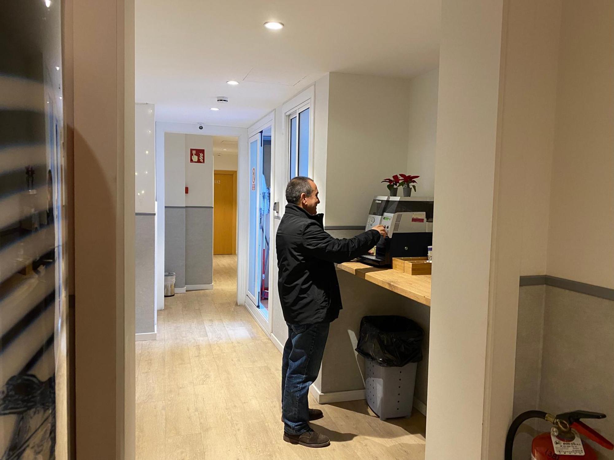 Hostal Bestprice Barcelona Stadium Eksteriør billede