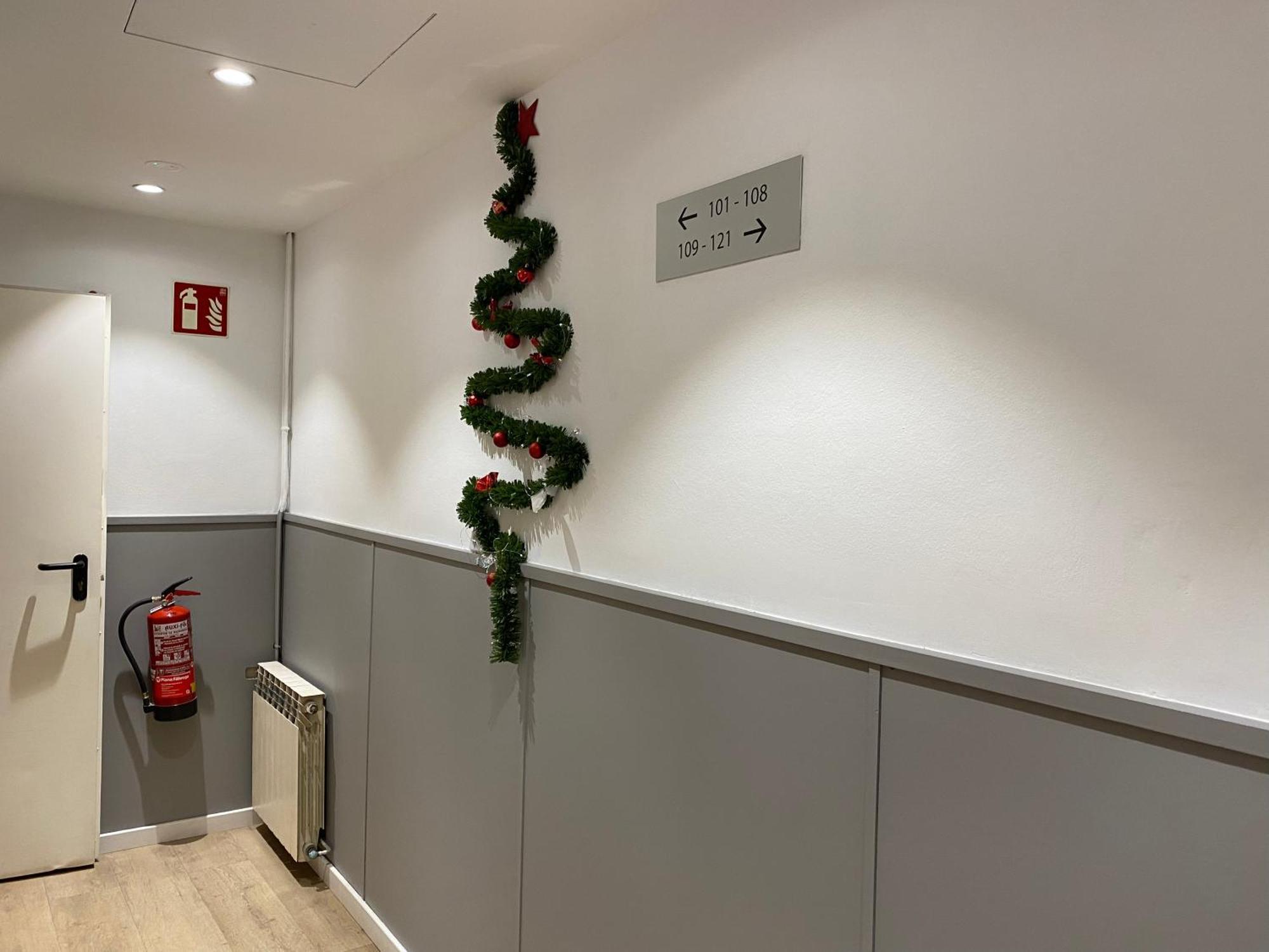 Hostal Bestprice Barcelona Stadium Eksteriør billede