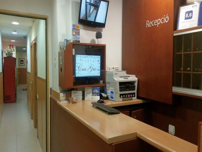 Hostal Bestprice Barcelona Stadium Eksteriør billede