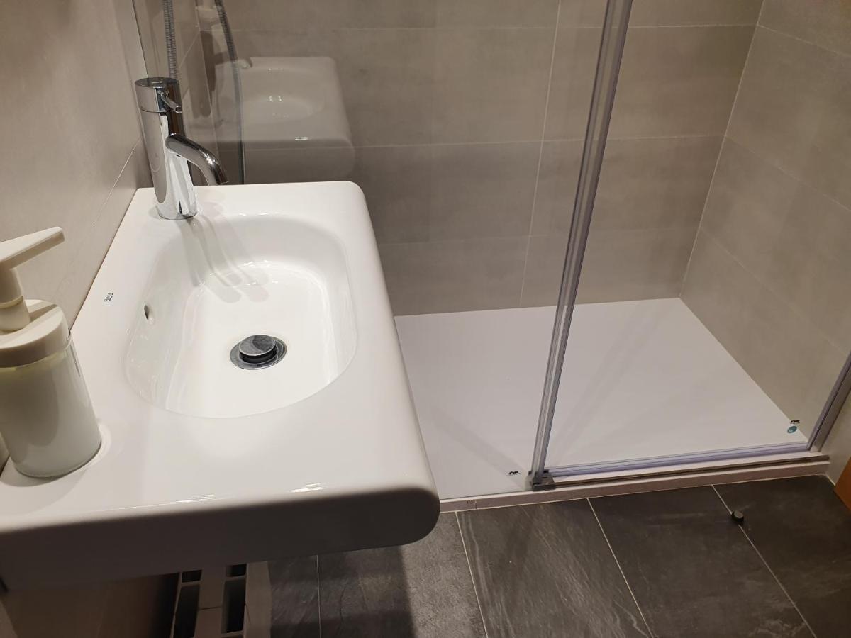 Hostal Bestprice Barcelona Stadium Eksteriør billede