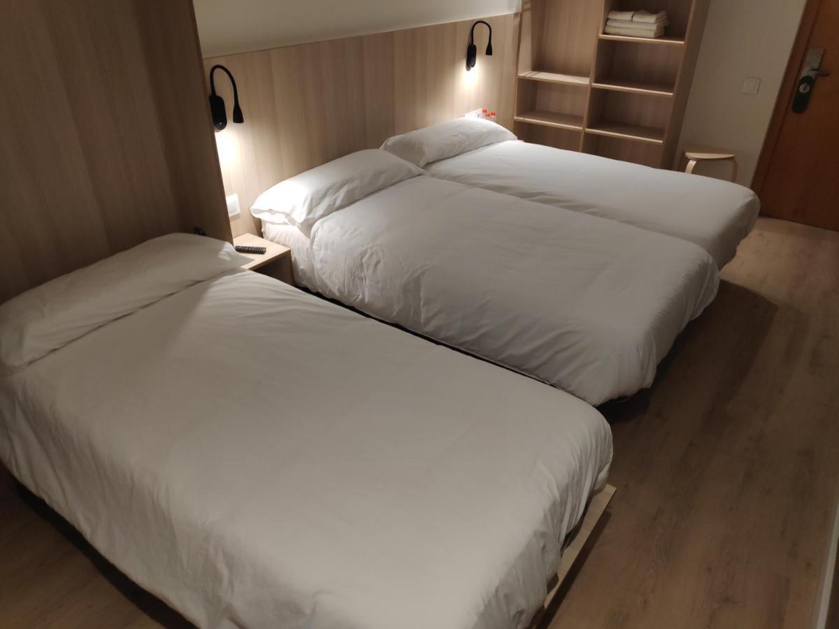 Hostal Bestprice Barcelona Stadium Eksteriør billede